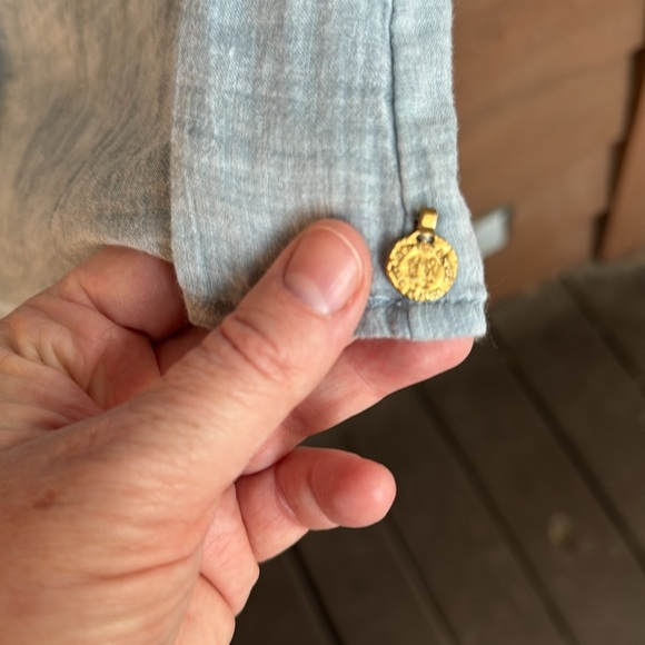 Scotch & Soda Light Blue Embroidered Sleeves Star Detail Blouse size 10/140 - Picture 4 of 7